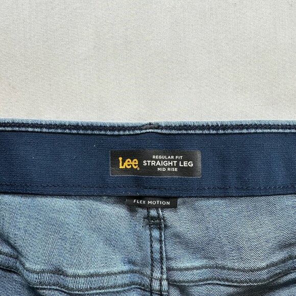 Lee Jeans Womens Sz 18 Flex Motion Regular Fit Straight leg Mid Rise Denim Blue - Picture 10 of 11